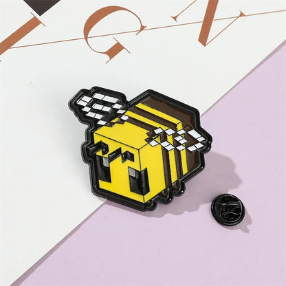 Cartoon Game Enamel Pin Custom Insect Bee Animal Brooch Clothes Bag Lapel Badge Cartoon Pin Jewelry Gift Wholesale