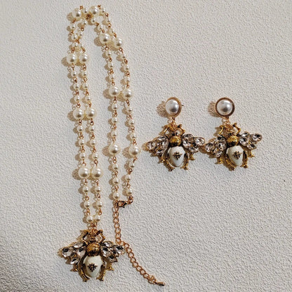 Luxury Handmade Elastic Pearl Bee  Bracelet Bangle Jewelry For Women Party Gift